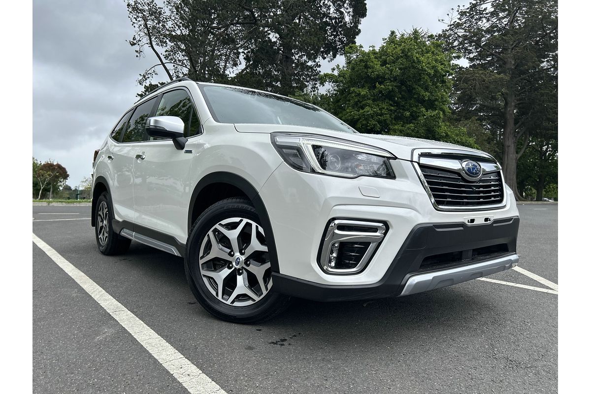 2023 Subaru Forester Hybrid L S5