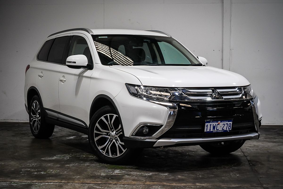 2017 Mitsubishi Outlander LS Safety Pack ZK