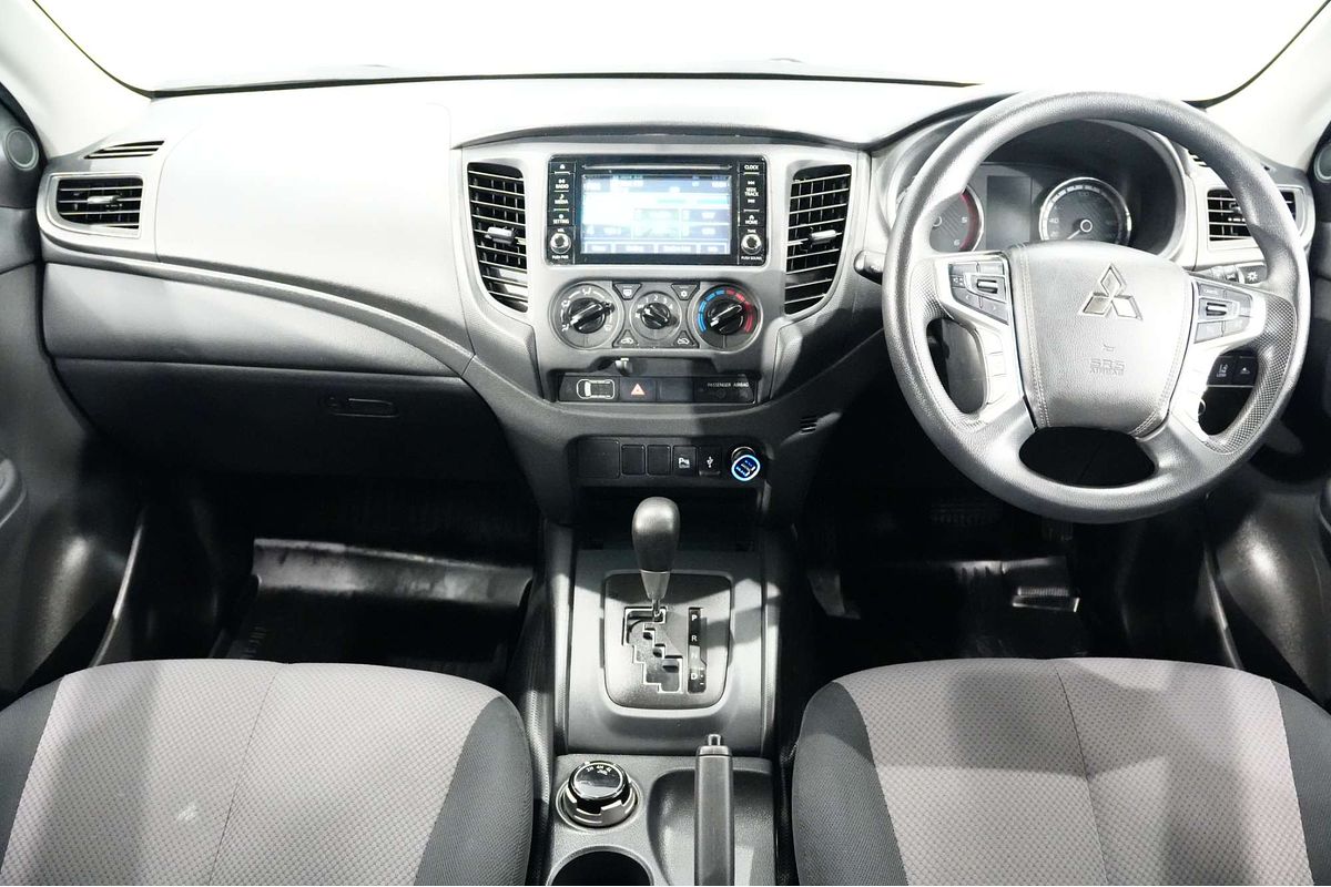 2019 Mitsubishi Triton GLX ADAS MR 4X4