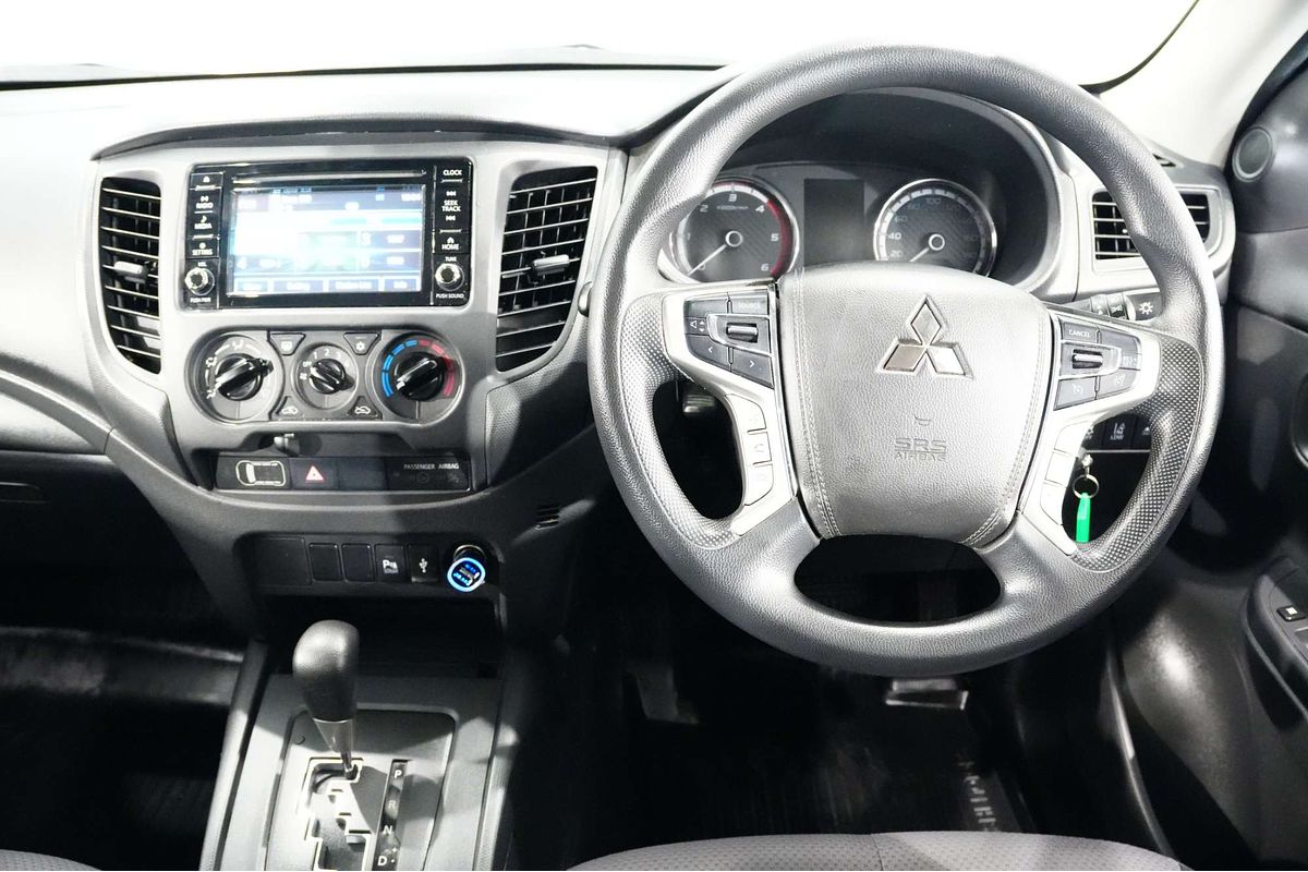 2019 Mitsubishi Triton GLX ADAS MR 4X4