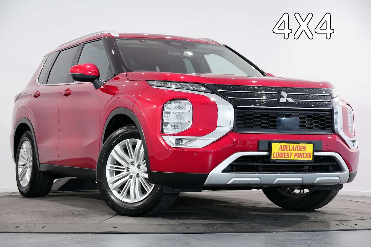 2023 Mitsubishi Outlander LS ZM