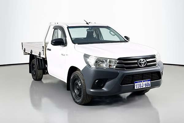2017 Toyota Hilux Workmate GUN122R Rear Wheel Drive