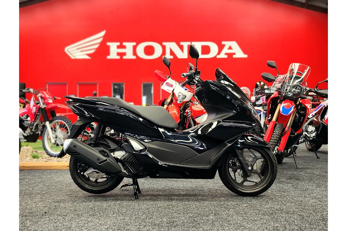 2023 Honda PCX160