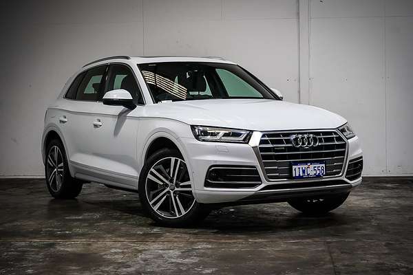 2020 Audi Q5 45 TFSI sport FY