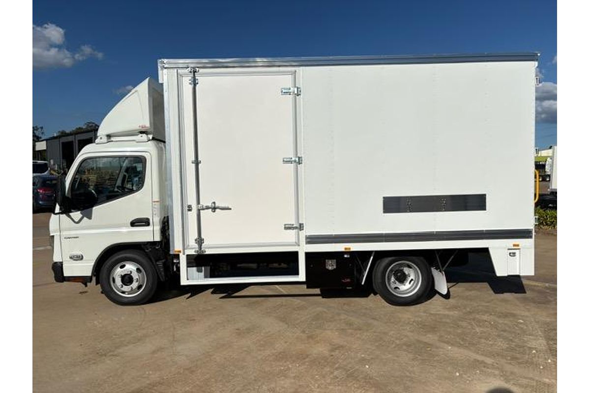 2025 Fuso Canter 515 4x2