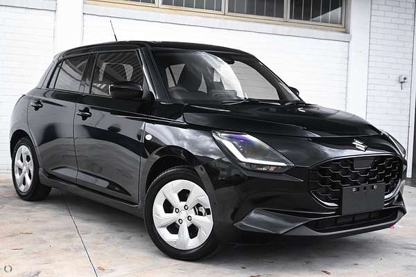 2025 Suzuki Swift Hybrid Plus UZ