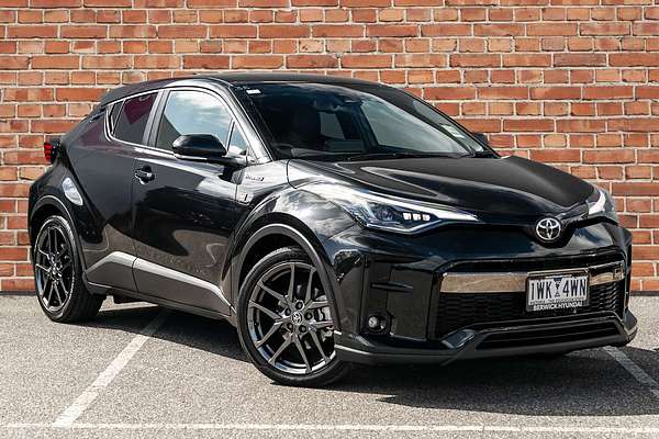 2022 Toyota C-HR GR Sport ZYX10R