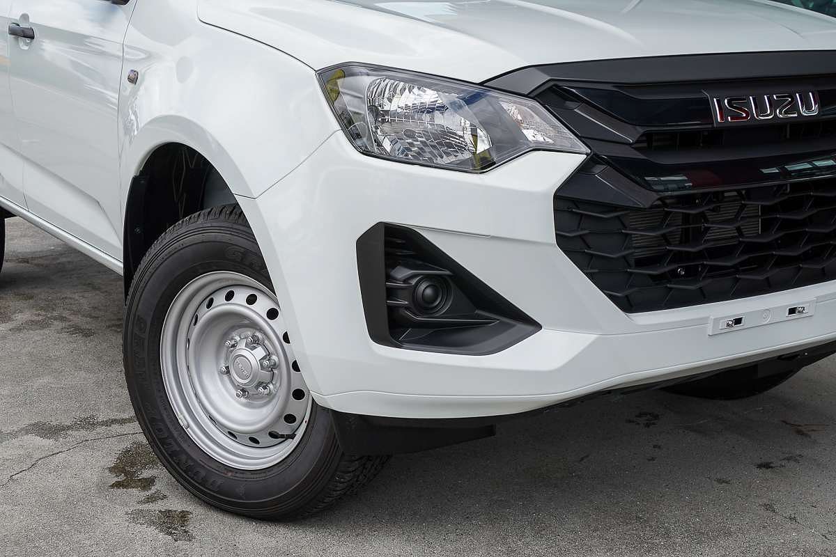 2025 Isuzu D-MAX SX 4X4