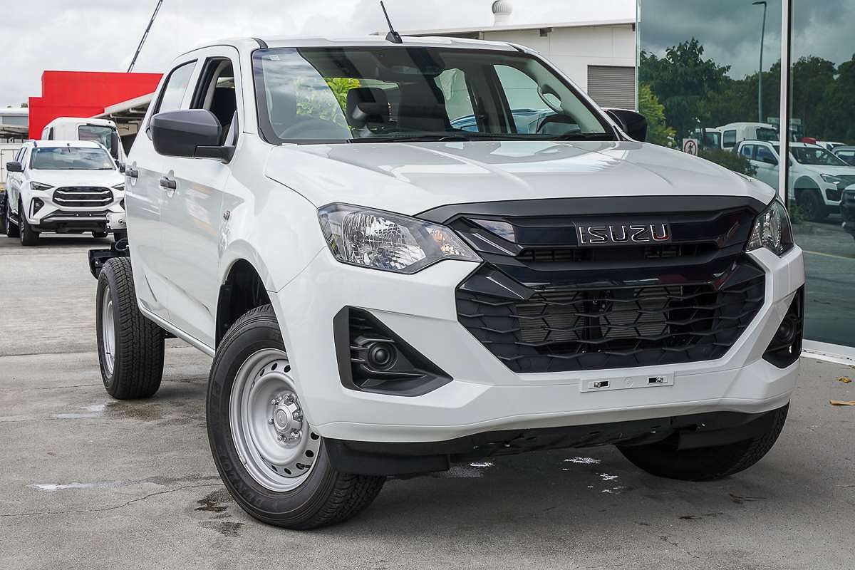2025 Isuzu D-MAX SX 4X4