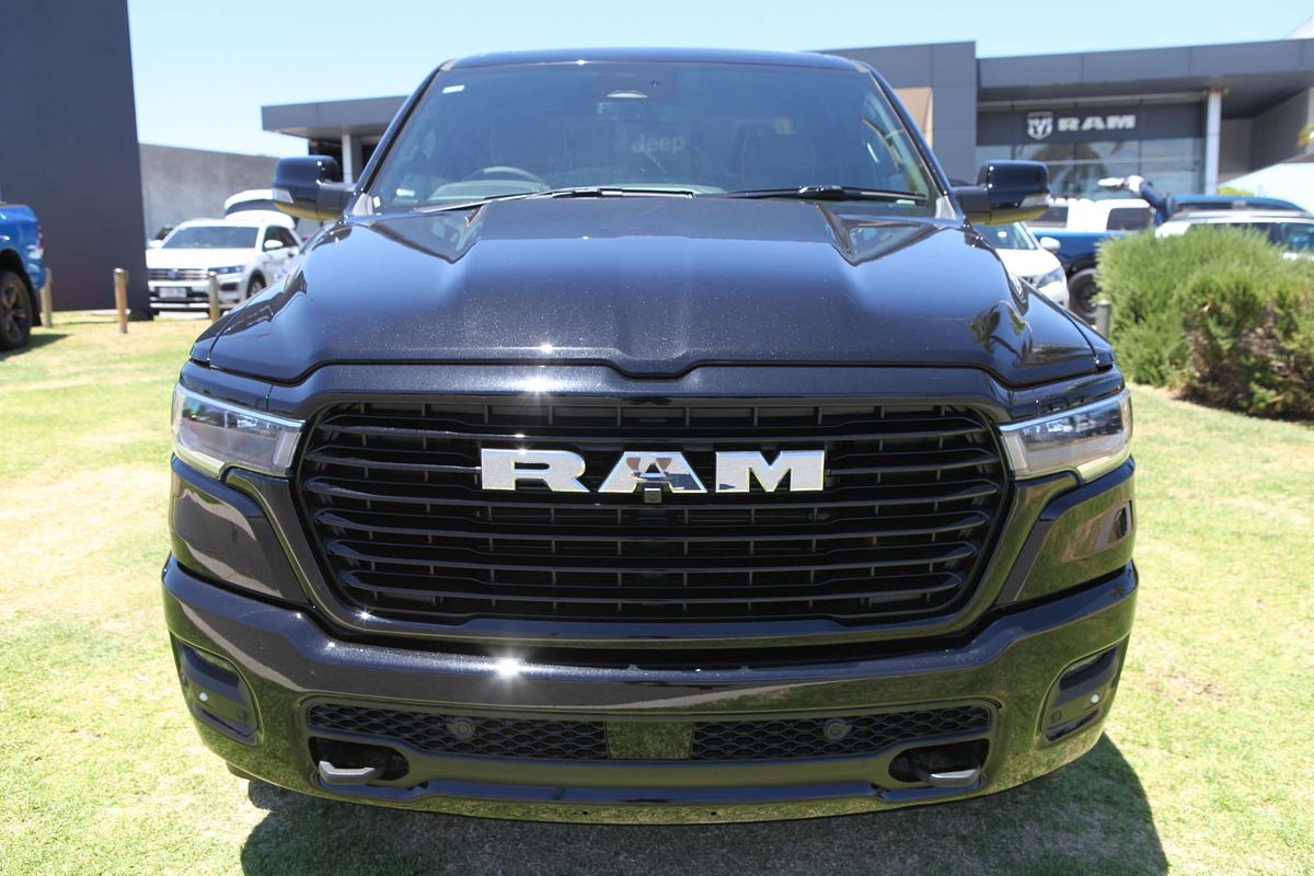 2025 RAM 1500 Laramie Sport Hurricane SO RamBox DT 4X4 SWB
