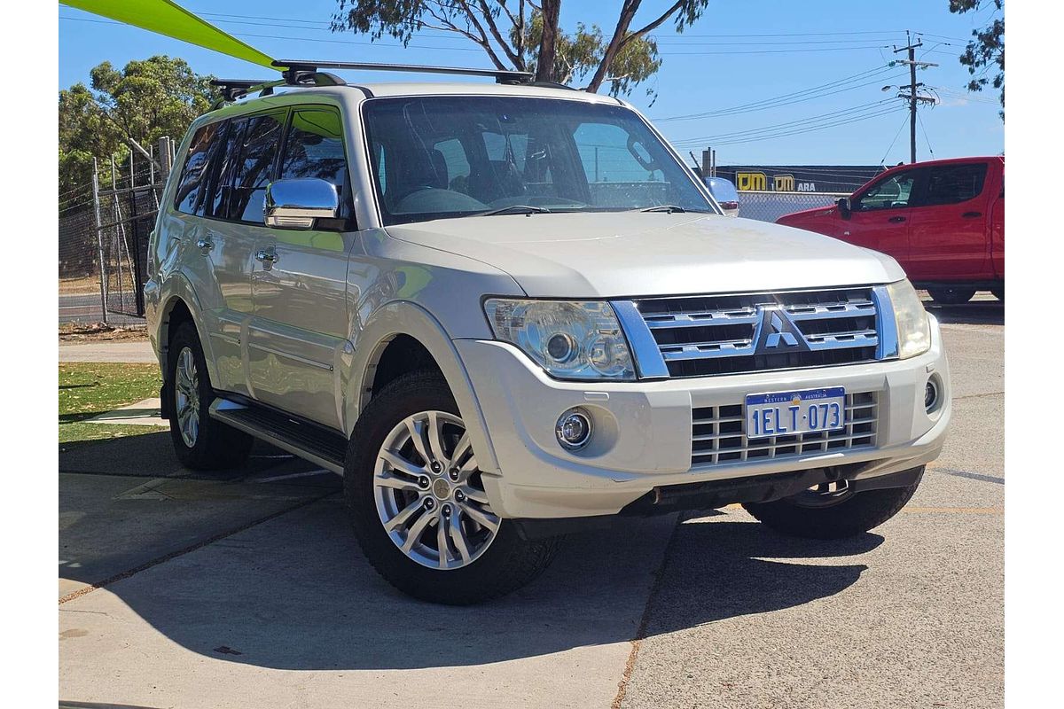 2013 Mitsubishi Pajero Exceed NW