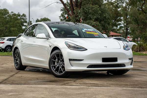 2019 Tesla Model 3 Long Range