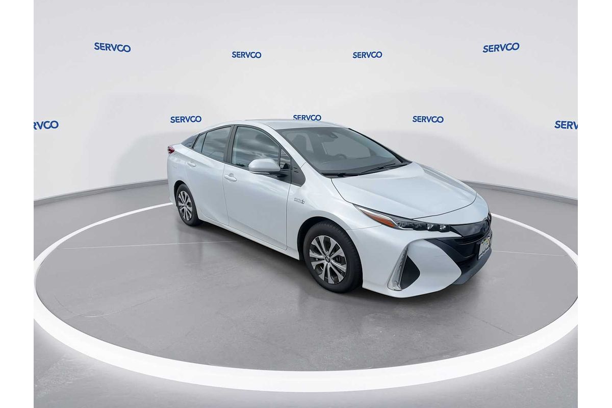 2022 Toyota Prius XLE
