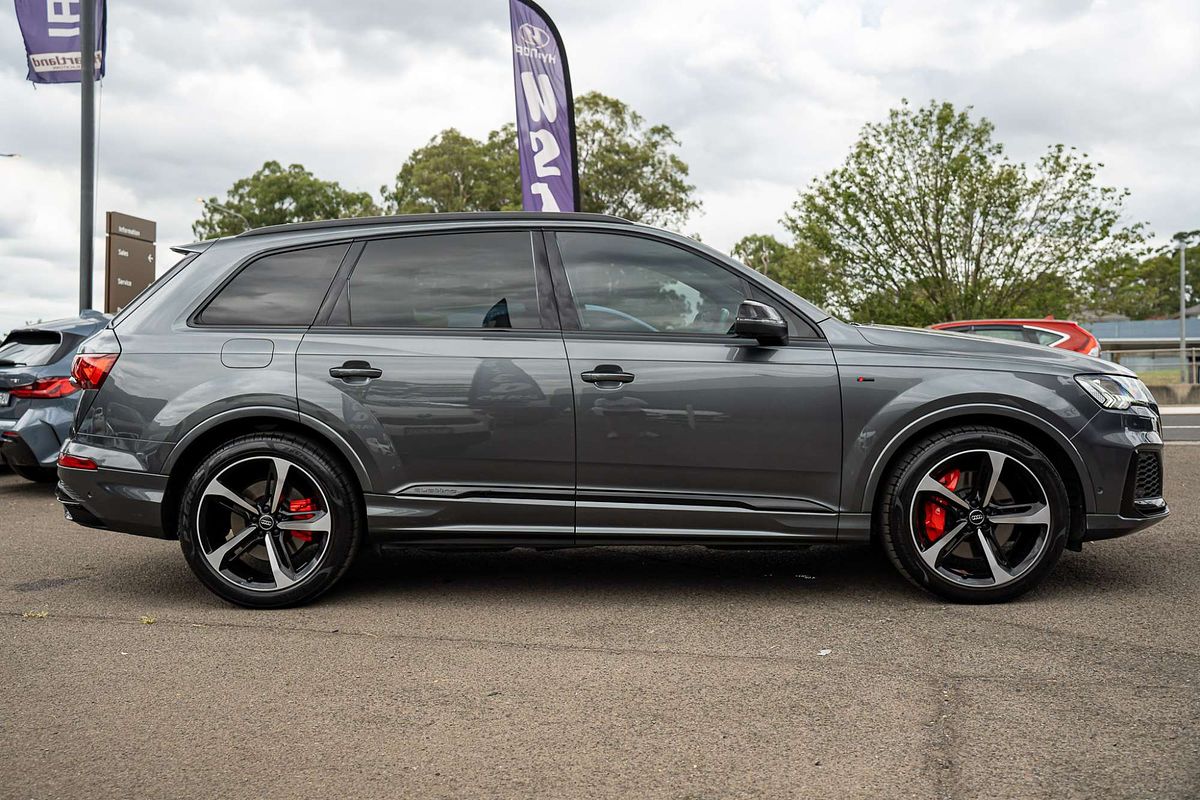 2020 Audi Q7 50 TDI S line 4M