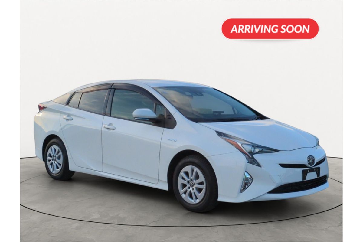 2018 Toyota Prius S 4WD