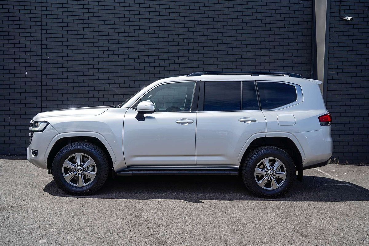 2021 Toyota Landcruiser VX FJA300R