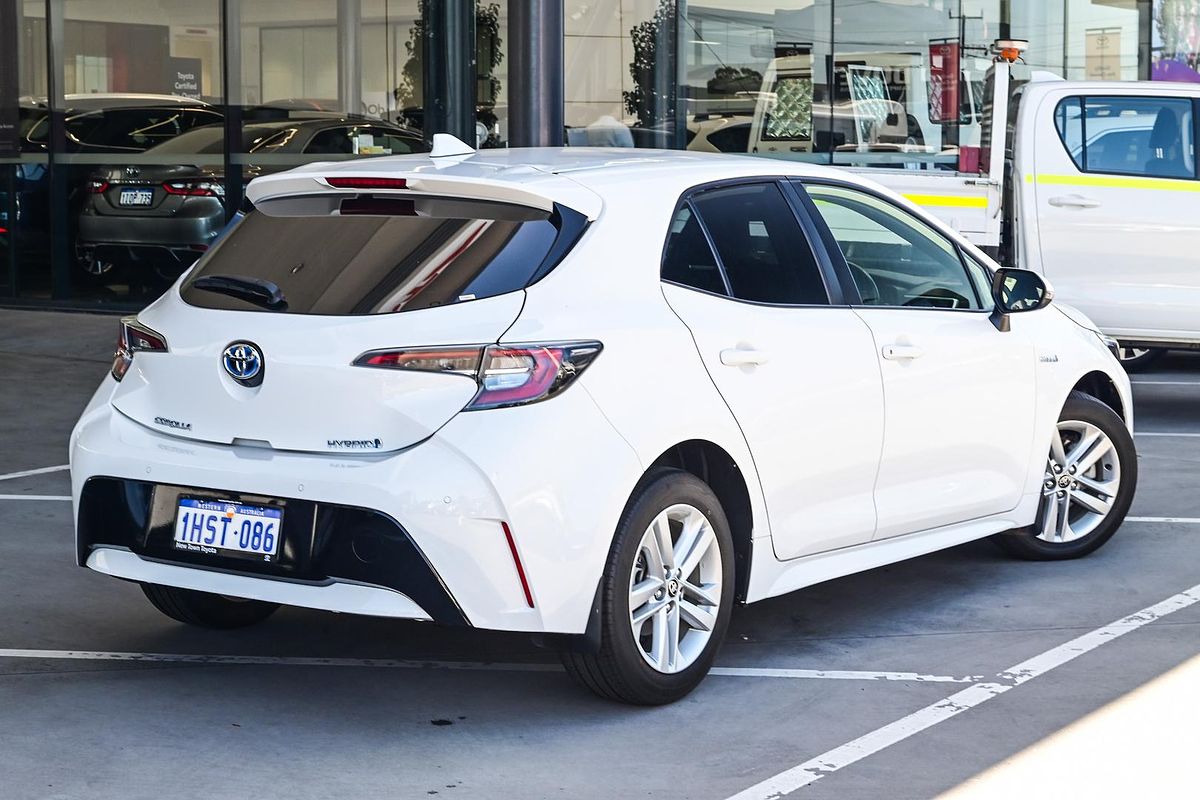 2022 Toyota Corolla SX Hybrid ZWE211R