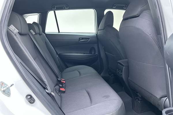 2024 Toyota Corolla Cross GX MXGA10R thumb-11