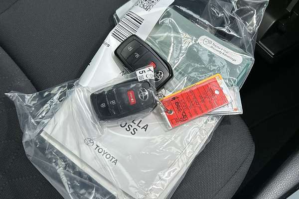 2024 Toyota Corolla Cross GX MXGA10R thumb-22