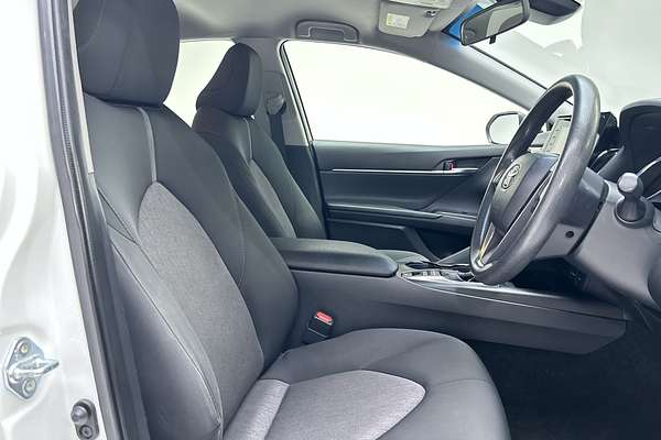 2022 Toyota Camry Ascent AXVH70R thumb-12