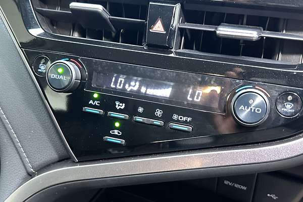 2022 Toyota Camry Ascent AXVH70R thumb-16