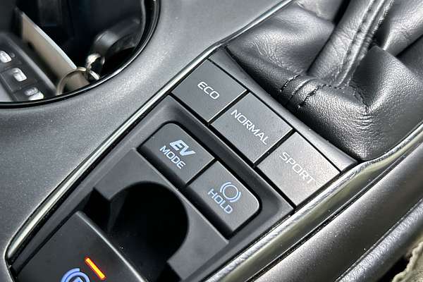 2022 Toyota Camry Ascent AXVH70R thumb-17