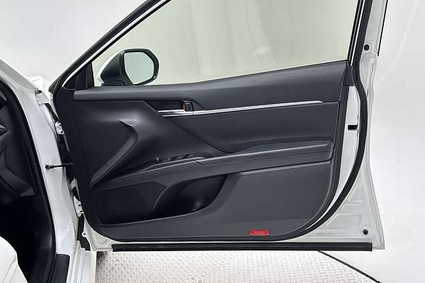 2022 Toyota Camry Ascent AXVH70R thumb-18