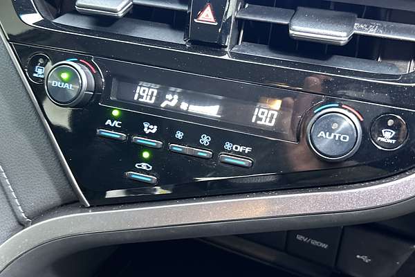 2023 Toyota Camry Ascent AXVH70R thumb-16