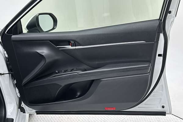 2023 Toyota Camry Ascent AXVH70R thumb-18