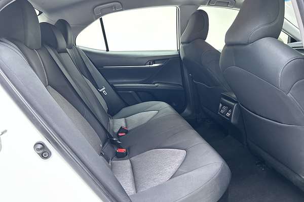 2022 Toyota Camry Ascent AXVH70R thumb-11