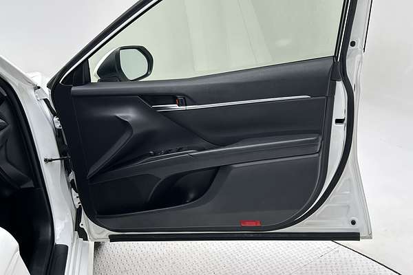 2022 Toyota Camry Ascent AXVH70R thumb-18