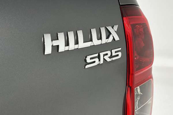2020 Toyota Hilux SR5 GUN126R 4X4 thumb-21