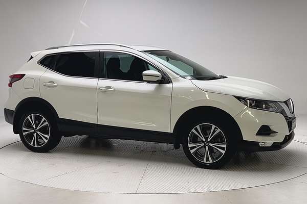 2017 Nissan QASHQAI ST-L J11 Series 2 thumb-3