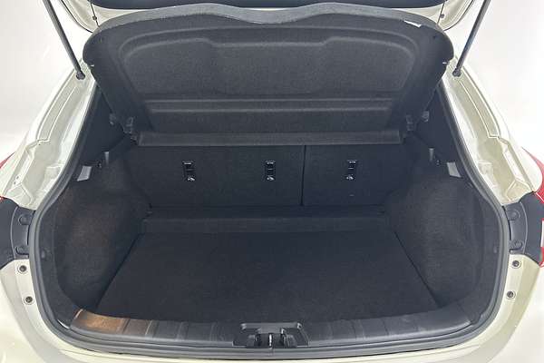 2017 Nissan QASHQAI ST-L J11 Series 2 thumb-20