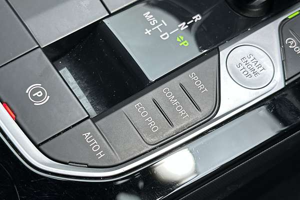 2019 BMW 1 Series 118i M Sport F40 thumb-15