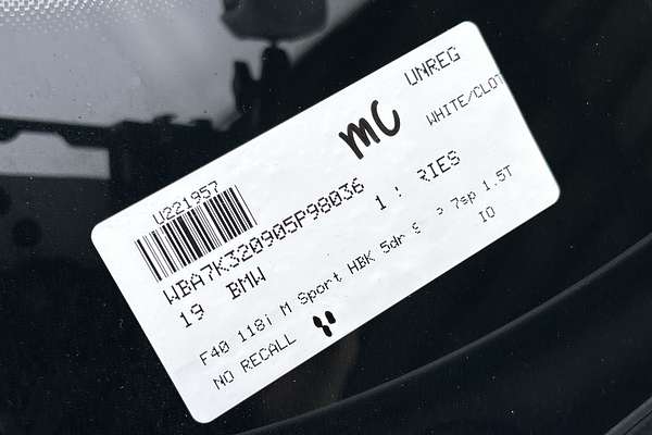 2019 BMW 1 Series 118i M Sport F40 thumb-23