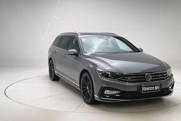 2022 Volkswagen Passat 206TSI R-Line B8 thumb-4