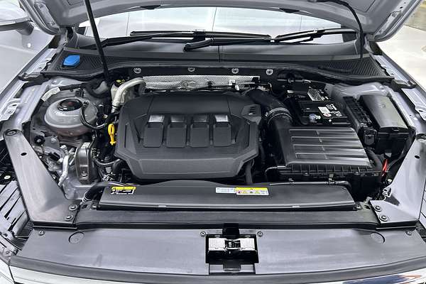 2022 Volkswagen Passat 206TSI R-Line B8 thumb-10