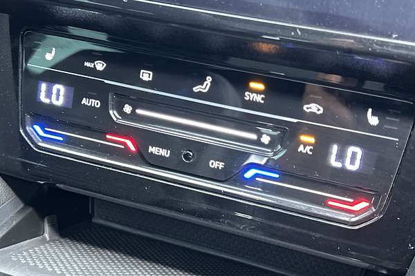 2022 Volkswagen Passat 206TSI R-Line B8 thumb-17