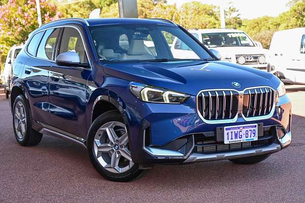 2023 BMW X1 sDrive18i U11