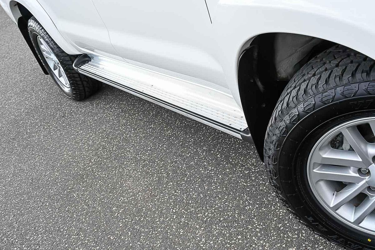 2012 Toyota Hilux SR5 GGN25R 4X4