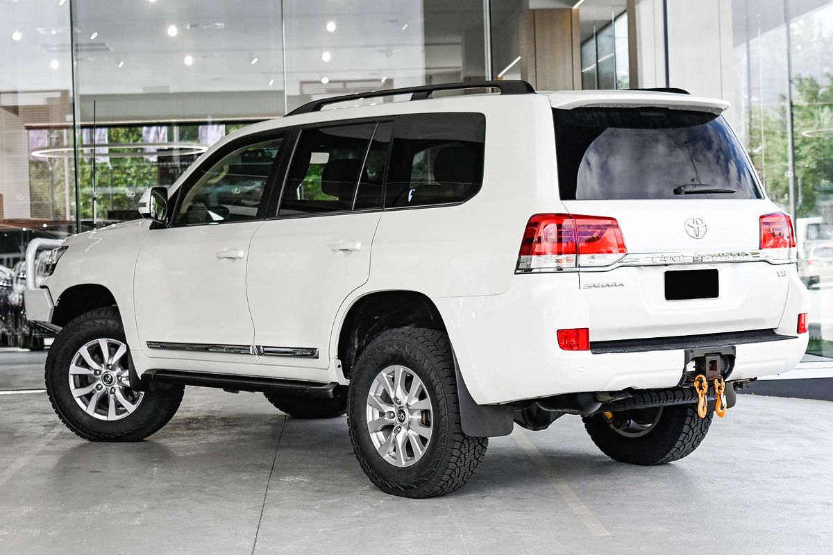 2016 Toyota Landcruiser Sahara VDJ200R