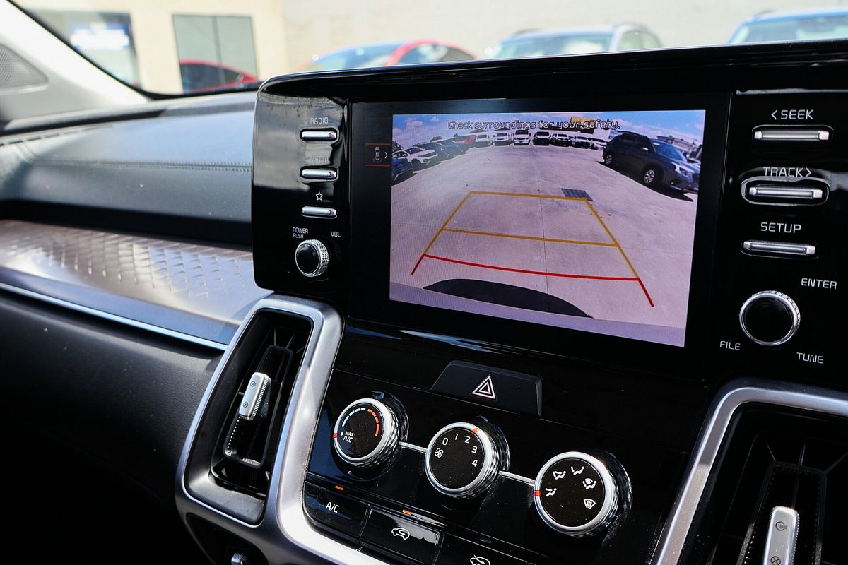 2022 Kia Sorento S MQ4