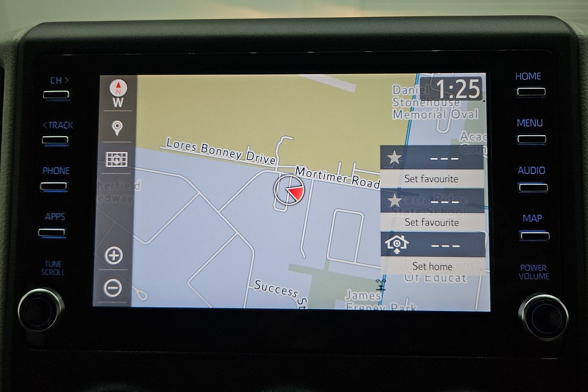 2020 Toyota Hiace Commuter GDH322R ELWB High Roof