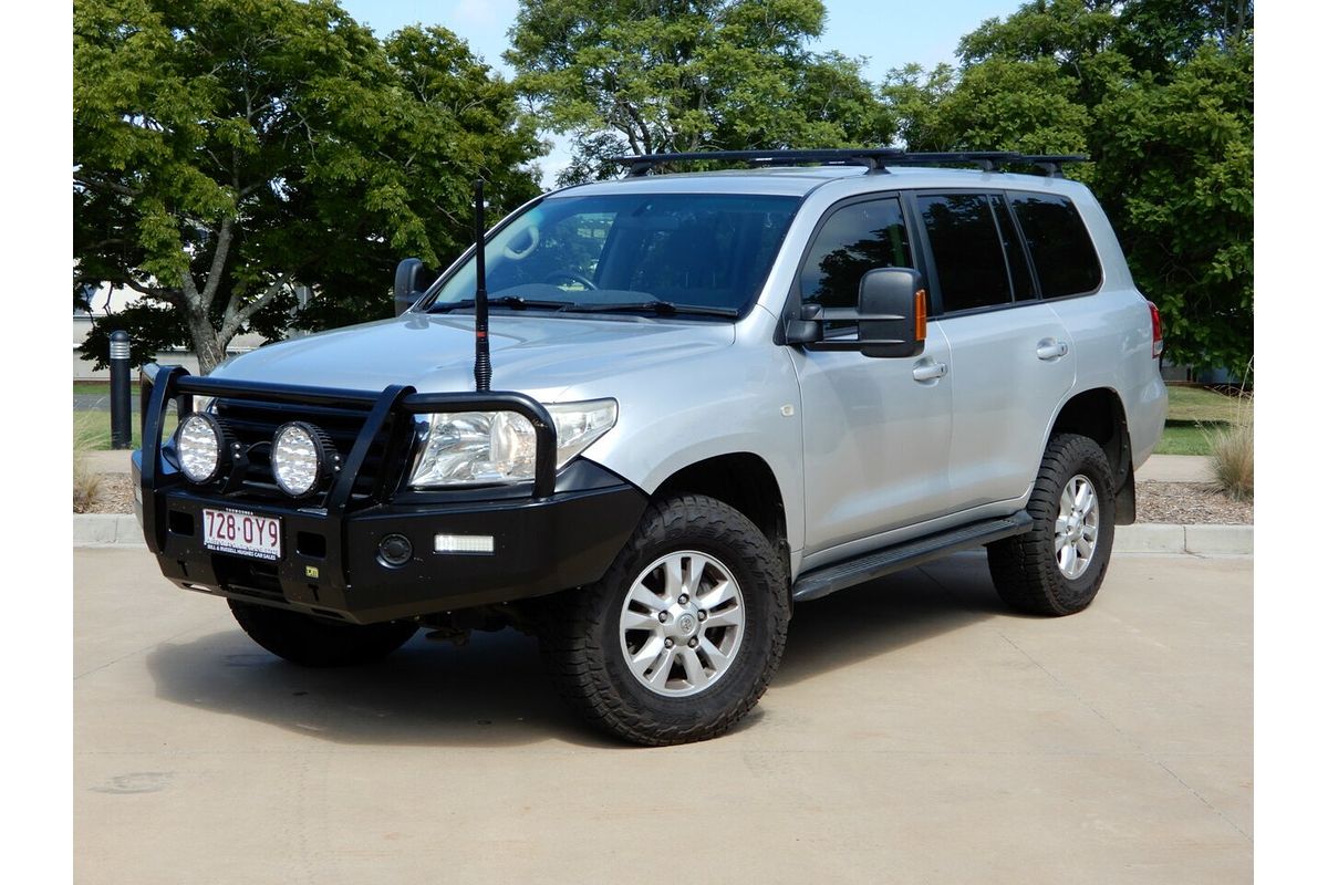 2011 Toyota Landcruiser GXL VDJ200R
