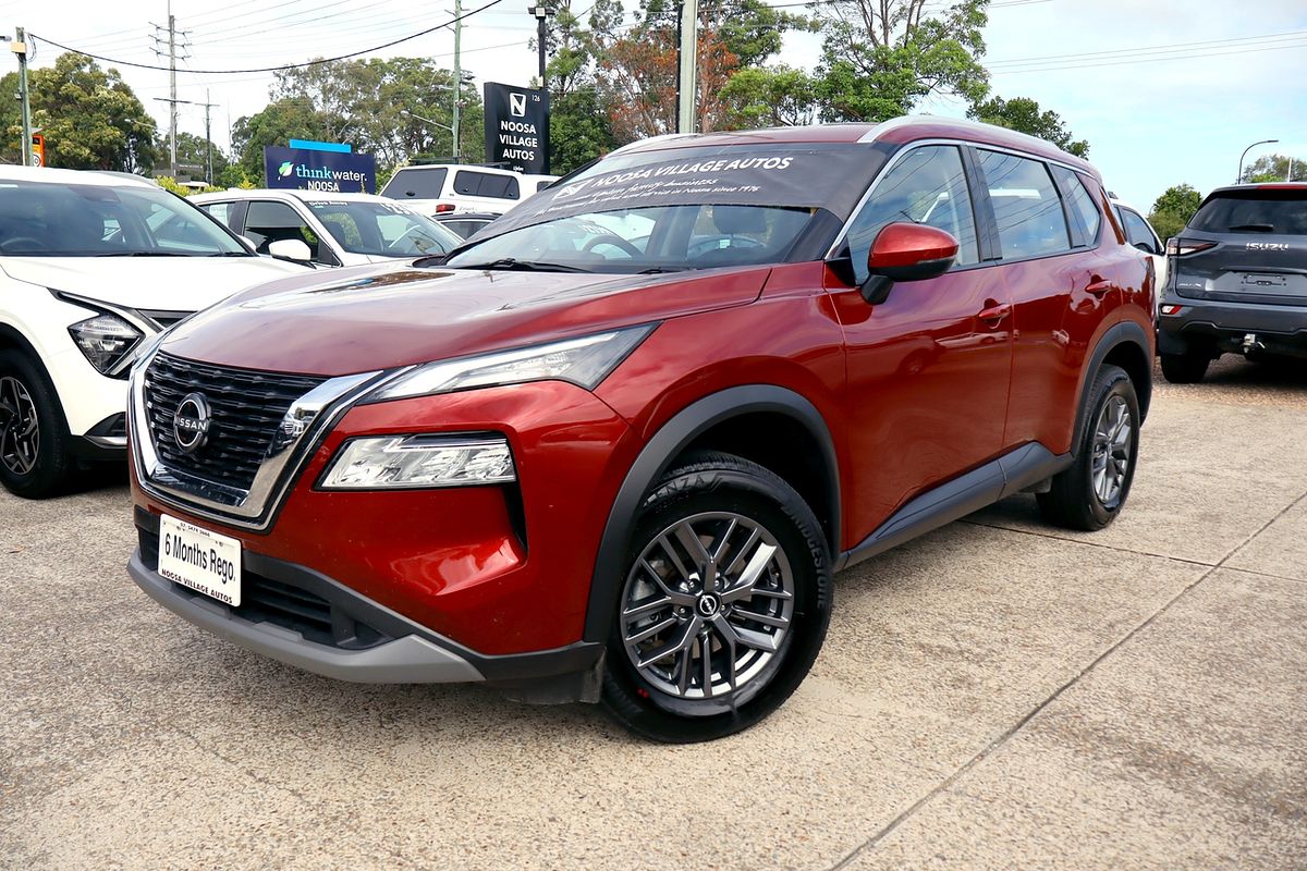 2024 Nissan X-TRAIL ST T33