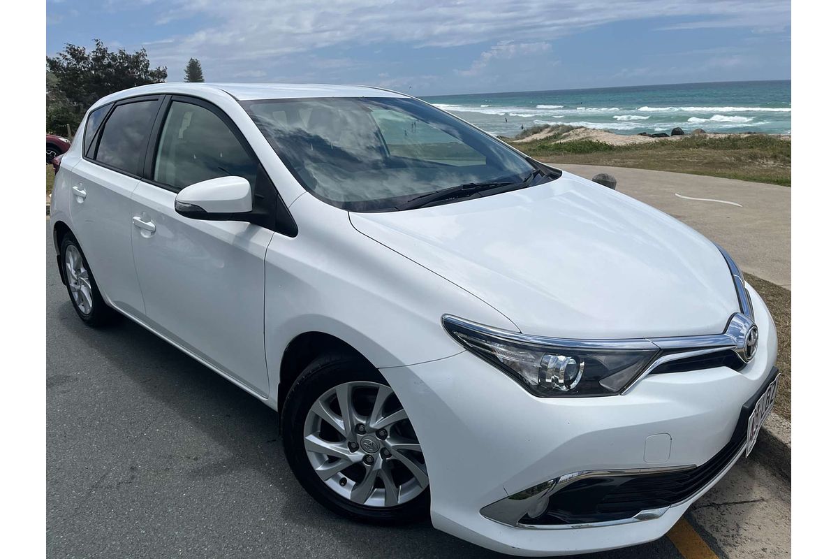 2015 Toyota Corolla Ascent Sport ZRE182R