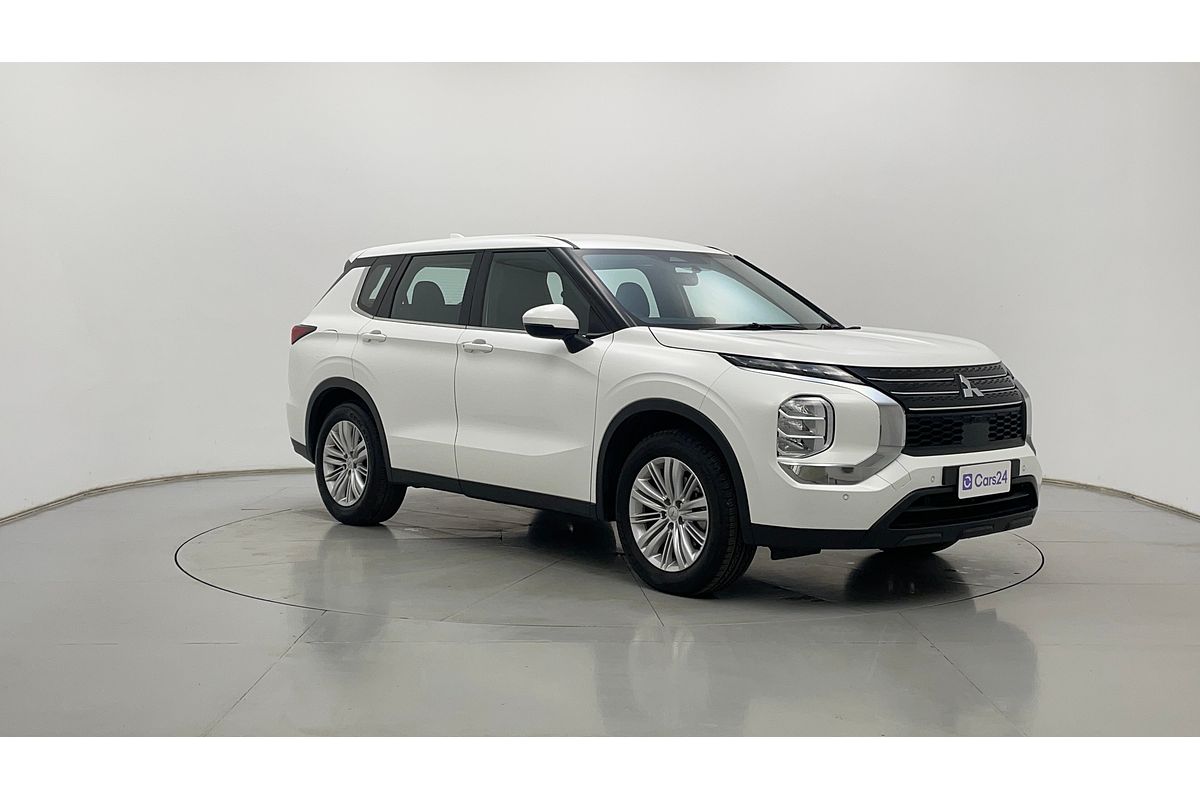 2024 Mitsubishi Outlander ES ZM