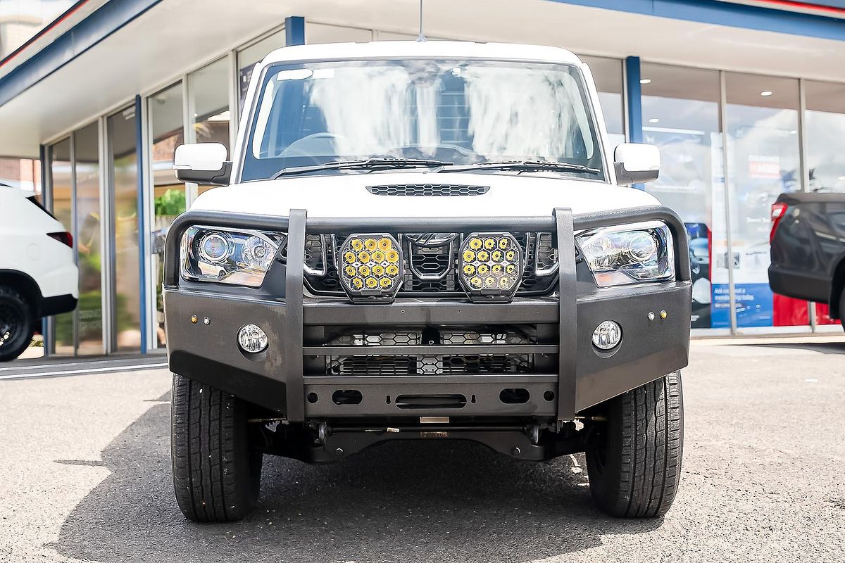 2022 Mahindra PIK-UP S11 4X4