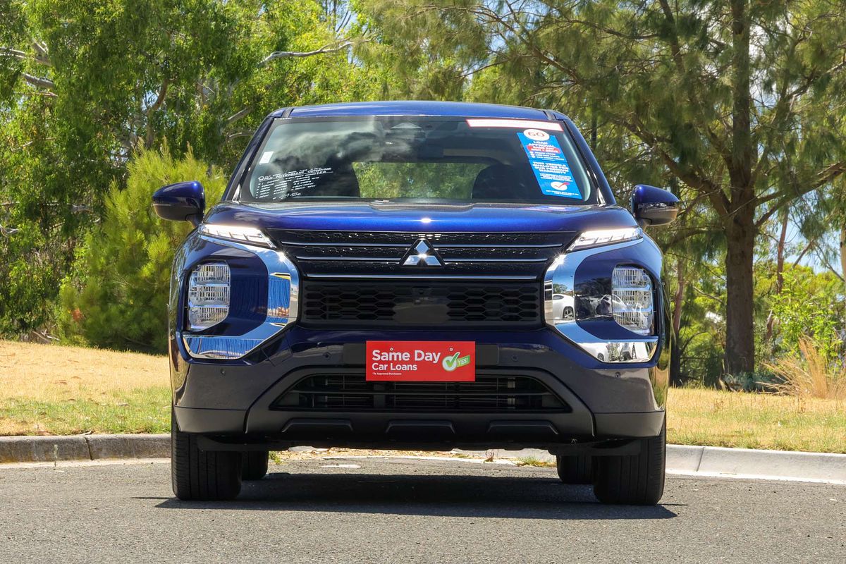 2024 Mitsubishi Outlander ES ZM